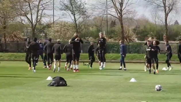 'Cánh én' Harry Kane - Bóng Đá