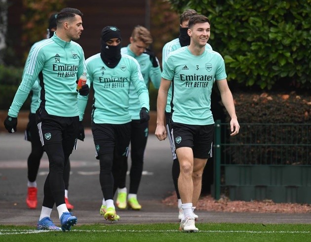 Arsenal tập - Bóng Đá