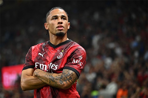 Jovic hay Okafor - Bóng Đá