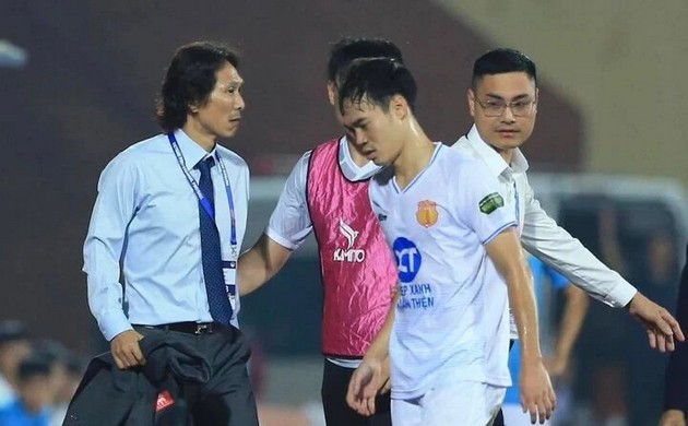 CAHN tính chiêu mộ sao Việt kiều Pháp; Filip Nguyễn được dự Asian Cup - Bóng Đá