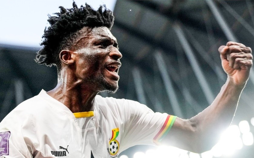 9 pha rê bóng & 19 lần thắng tranh chấp, M.U phải tái hợp với trò cũ Ten Hag - Bóng Đá