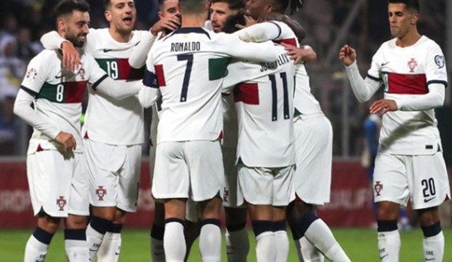 Ảnh Wigan vs M.U - Bóng Đá