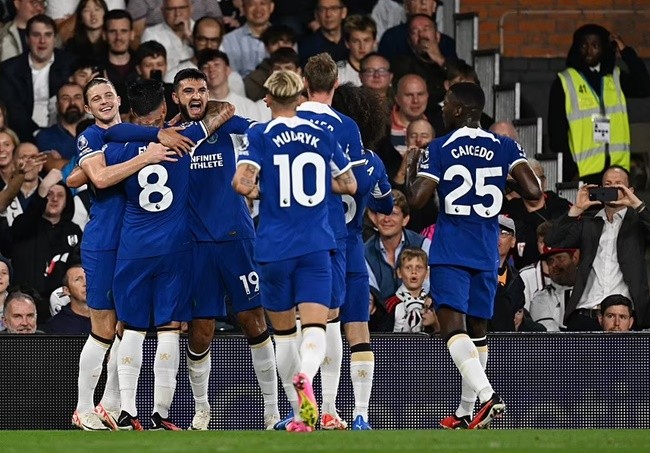 Mudryk thông nòng, 2 bàn trong 1 phút giúp Chelsea áp sát Man Utd - Bóng Đá