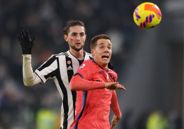 Xavi phản ứng với Rakitic; Mục tiêu MU, Chelsea trả giá vì hung bạo - Bóng Đá