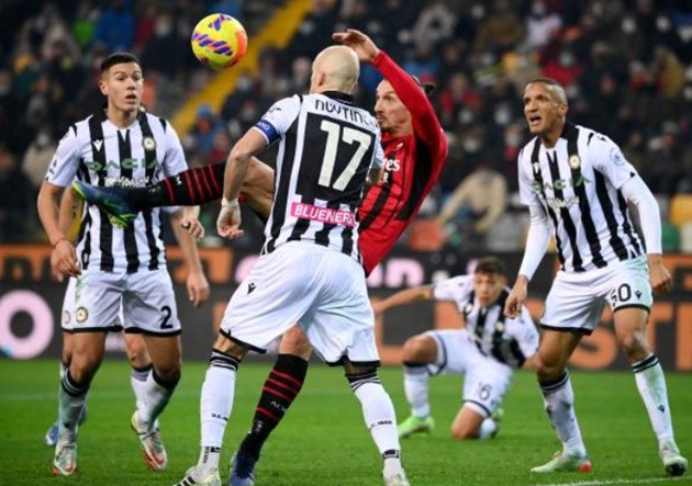 Rice solo ghi bàn - Bóng Đá