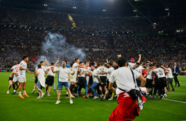 Alisha Lehmann - Bóng Đá