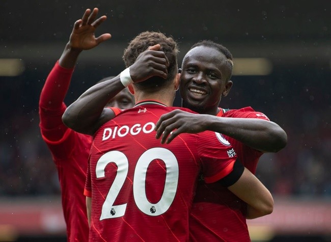 Mane ca ngợi Jota - Bóng Đá