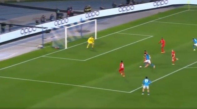 Cuộc ganh đua giữa Messi và Ronaldo tiếp tục - Bóng Đá