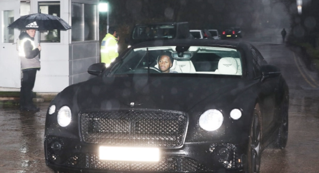 Rashford đi ăn tối - Bóng Đá