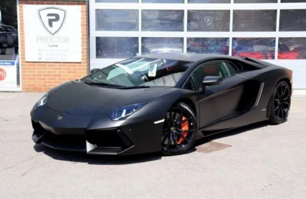 Alisha Lehmann rocks black leather outfit as she becomes first female cover star for SWM as fans call her ‘unreal’ - Bóng Đá