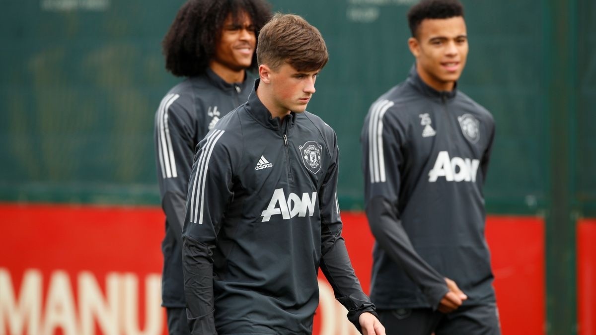 Điểm yếu của Mbappe bị phơi bày - Bóng Đá