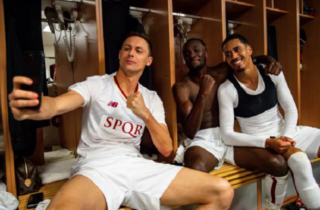 Cựu sao Man Utd tỏa sáng rực rỡ ngày Roma lập kỷ lục - Bóng Đá