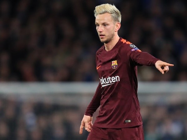 rakitic tuyên bố ở lại Barca - Bóng Đá