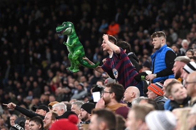 Casemiro Burnley - Bóng Đá