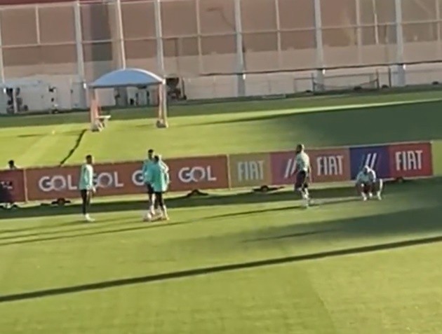  David de Gea and fiancee Edurne Garcia enjoy a pre-wedding celebration on a Spanish island - Bóng Đá