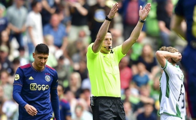 BLĐ Arsenal tạc tượng vinh danh Arsene Wenger - Bóng Đá