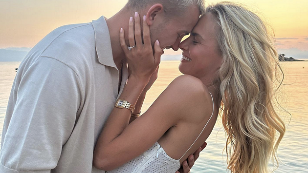Offside: De Ligt crowns holiday with yes and gets married - Bóng Đá