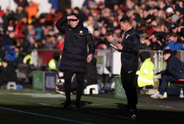 Chelsea fans chant against Mauricio Pochettino during Brentford draw - Bóng Đá