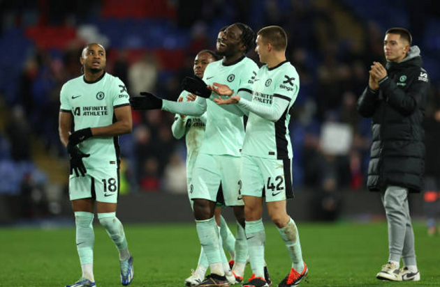 Ngược dòng thành công, Chelsea tiến lên nửa trên BXH - Bóng Đá