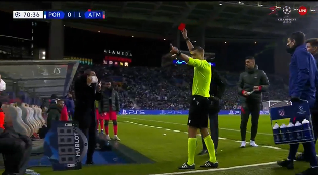 Ẩu đả liên hoàn ở trận Porto - Atletico Madrid - Bóng Đá