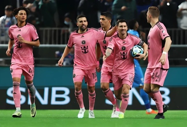 Messi vs Al Hilal - Bóng Đá