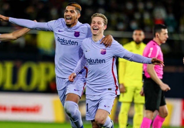 VAR missed 'blatant' Onana foul in Man United win - O'Neil - Bóng Đá