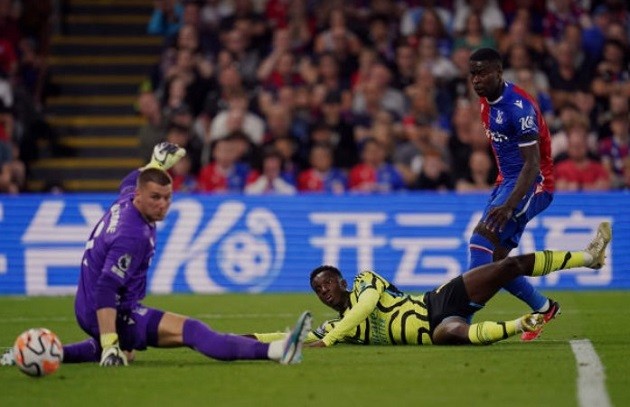 Nketiah hóa Welbeck trong chiến thắng của Arsenal - Bóng Đá