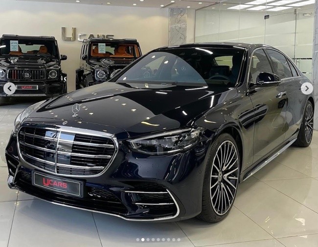 Inside Kyle Walker’s amazing car collection, from a £235,000 Lamborghini Huracan to a £200,000 Bentley Bentayga - Bóng Đá