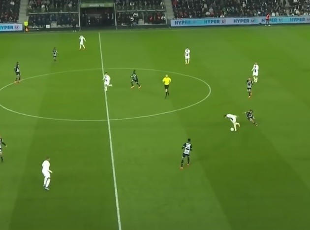 Biggest football kit fails including shirt banned - Bóng Đá