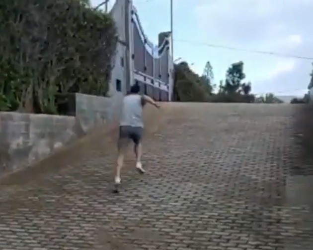 Cristiano Ronaldo shared luxury £3.5k-a-week fishing village home with Georgina Rodriguez during coronavirus pandemic - Bóng Đá