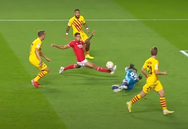 Gặp lại kẻ thù, Walker 