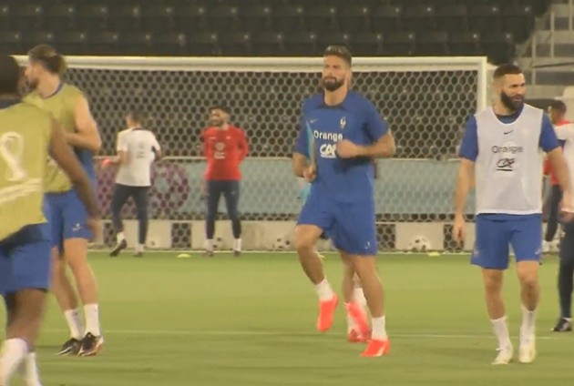 Bên trong phòng khách sạn World Cup 2022 của Giroud - Bóng Đá