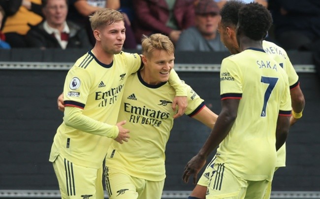 Martin Odegaard names Virgil van Dijk as toughest defender - Bóng Đá