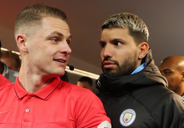 Những khoảnh khắc đẹp nhất vòng 18 NHA - Bóng Đá