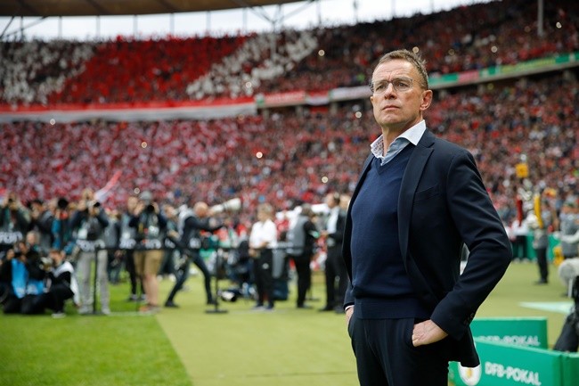 Barca chọn thêm một cái tên thay Koeman - Bóng Đá
