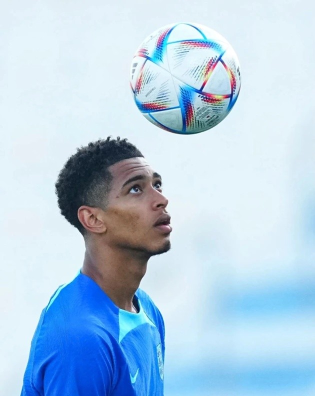 Con gái huyền thoại Alan Shearer khoe sắc - Bóng Đá