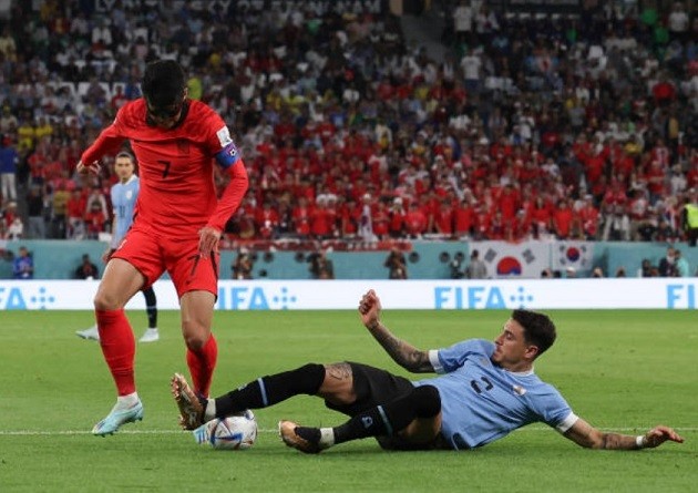 Inside Alexis Sanchez’s amazing £750,000 fleet of supercars - Bóng Đá