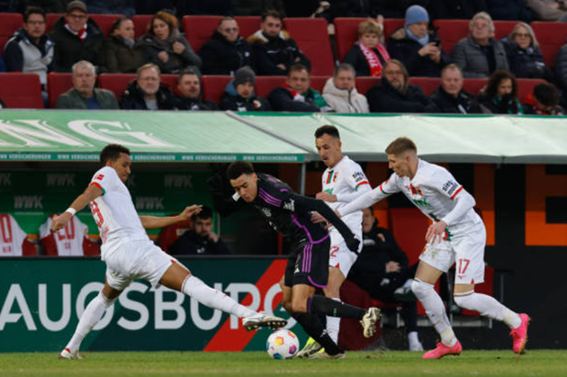 Bayern đánh chiếm ngôi đầu, sau trận cầu mưa bàn thắng - Bóng Đá