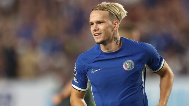 Georgiy Sudakov từ hầm trú ẩn tới ngôi sao được săn đón - Bóng Đá