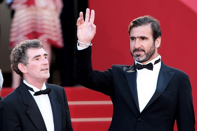 Manchester United legend Eric Cantona goes into music [Watch] - Bóng Đá