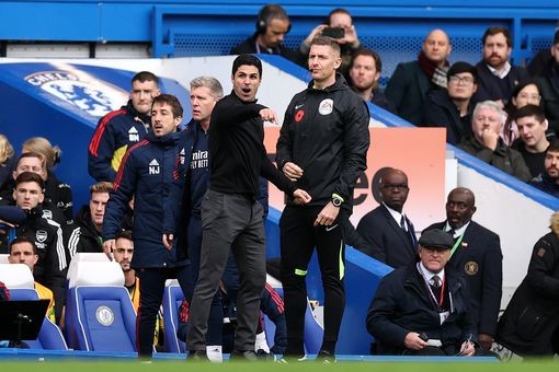 Arteta và Potter xung đột ngay bên ngoài đường pitch - Bóng Đá