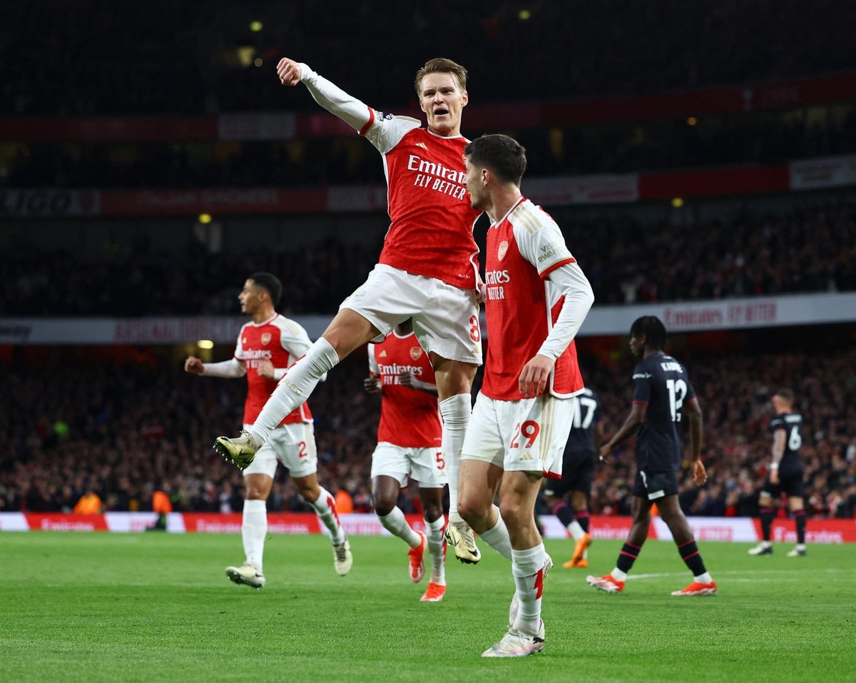 5 điểm nhấn Arsenal 2-0 Luton: Bất ngờ 'Số 10'; Lời tuyên bố đanh thép - Bóng Đá