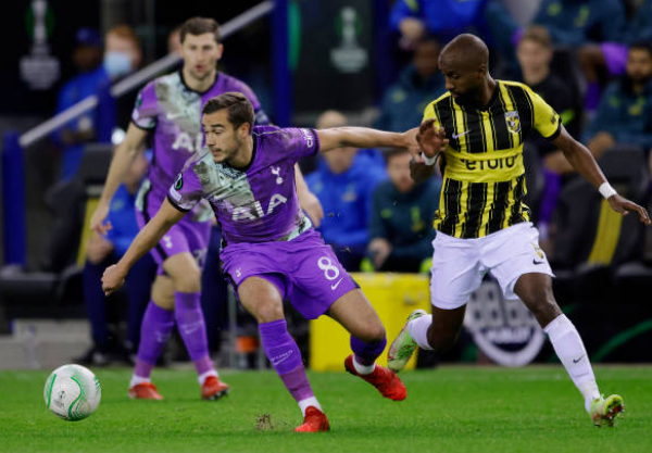 Không Kane, không Son, Tottenham phơi áo trước Vitesse - Bóng Đá