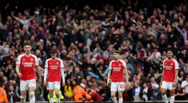 Paul Merson: Arsenal and Liverpool couldn't handle pressure' - Bóng Đá