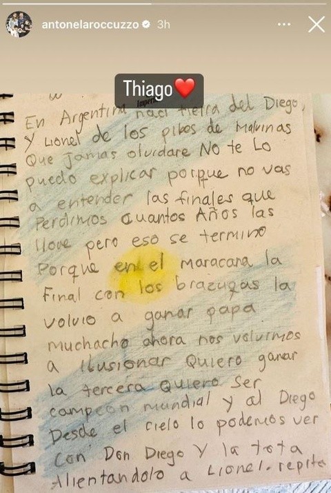 Thiago Messi cổ vũ bố theo cách đặc biệt - Bóng Đá