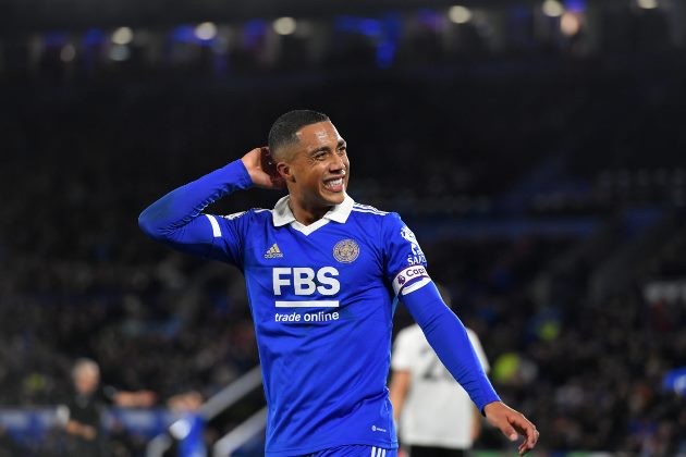 Arsenal gặp đối thủ đáng gờm trong thương vụ Youri Tielemans - Bóng Đá