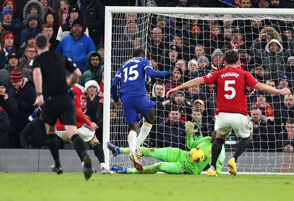 Aubameyang thăng hoa tột đỉnh, góp 3/3 bàn giúp đội nhà thắng đậm - Bóng Đá