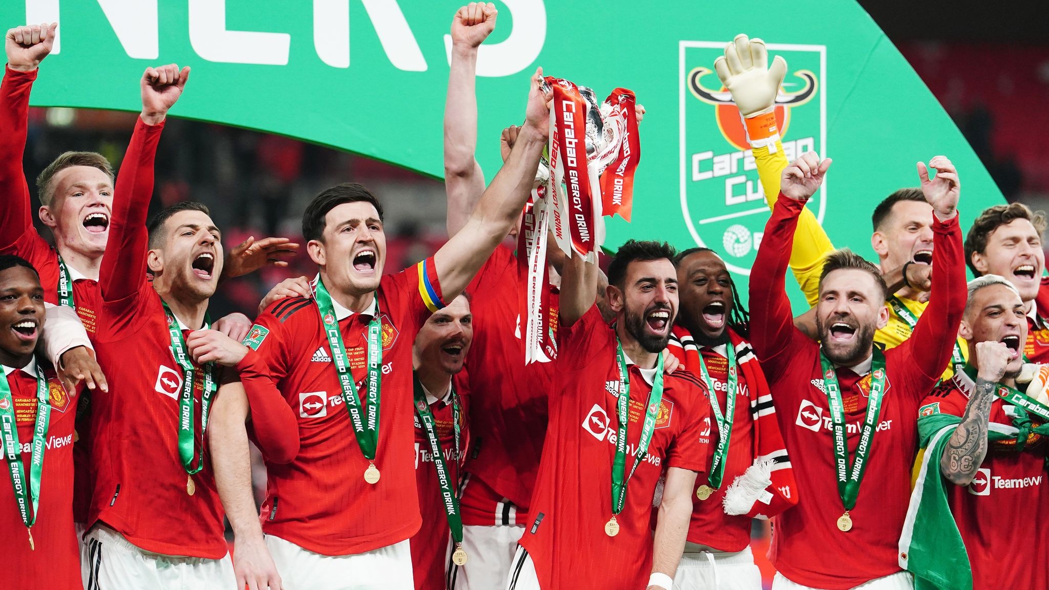 5 điểm nhấn trước trận M.U - Newcastle: Cơn đau đầu xuất hiện - Bóng Đá