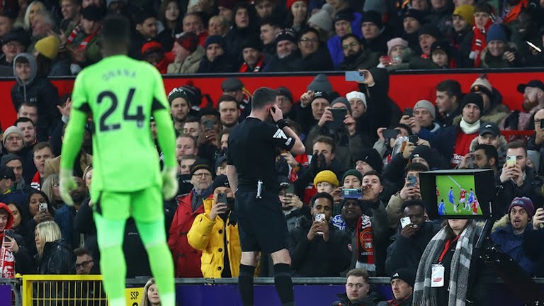 TRỰC TIẾP Man Utd 1-0 Chelsea (H1): McTominay ghi bàn - Bóng Đá