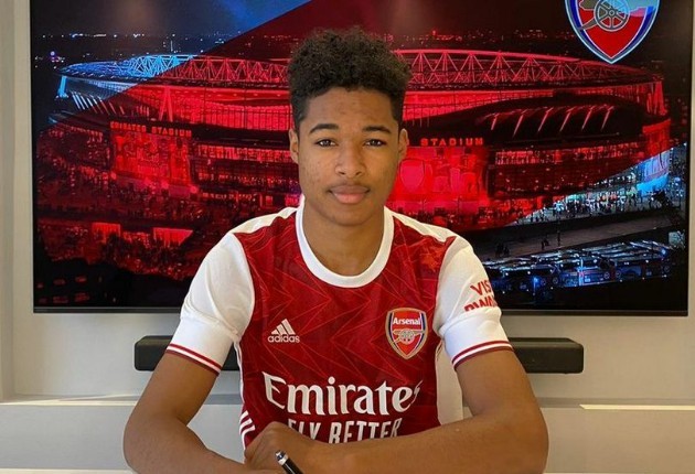 Arsenal already have Aubameyang replacement who can save them millions amid Vlahovic latest - Bóng Đá